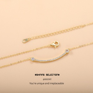 Collier souriant en alliage de cuivre plaqué or, chaîne de clavicule pour femme, cadeau - Product Image 1