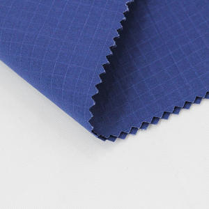Fábrica al por mayor precio competitivo poliéster algodón CVC TC polialgodón RIB Check Grid Ribstop tela Ripstop para uniforme de <span class=keywords><strong>conserje</strong></span> - Product Image 4