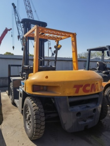 รถยกเคาท์บาลานซ์ FD70 7ตันดีเซลมือสอง TCM จากญี่ปุ่น - Product Image 2