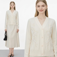 Ensemble élégant pour femmes, cardigan en tricot à col en V avec broderie et strass, pull en tricot blanc crème de luxe, jupe midi, tenue deux pièces pour femmes