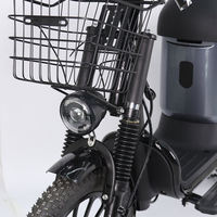 Scooter électrique personnalisé en usine avec panier et porte-bagages arrière, 800W 1000W 1200W 60V, batterie haute puissance longue autonomie pour adultes