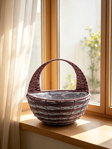 Panier à fleurs suspendu rond tressé avec poignée et doublure imperméable pour jardin, balcon, terrasse - Product Image 6