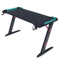 Fourniture d'usine en gros de bureau de jeu rgb noir personnalisé pas cher grande table de jeu pour PC de bureau avec porte-gobelet