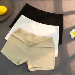 Vendita calda pantaloni di sicurezza <span class=keywords><strong>senza</strong></span> tracce di seta di ghiaccio da <span class=keywords><strong>donna</strong></span> a prova di luce ultra sottile di grandi dimensioni angolo piatto quattro angoli <span class=keywords><strong>senza</strong></span> arricciatura - Product Image 1