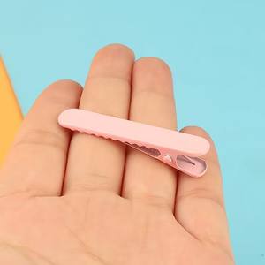 Vente en gros Épingle à <span class=keywords><strong>cheveux</strong></span> en alligator Accessoires pour <span class=keywords><strong>cheveux</strong></span> pour filles Barrettes élégantes avec <span class=keywords><strong>pince</strong></span> à <span class=keywords><strong>cheveux</strong></span> en métal couleur bonbon - Product Image 4