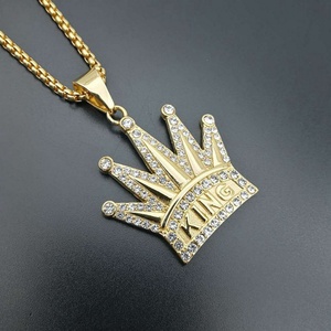 จี้มงกุฎกษัตริย์สแตนเลสสตีลชุบ PVD 18K ไม่ลอก ไม่ดำ พร้อมสร้อยคอเพชรแบบกำหนดเองสำหรับผู้ชาย - Product Image 6