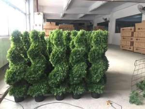 Atacado grande árvore de boxwood artificial espiral, grande planta milanesa artificial para ambientes internos e externos - Product Image 3