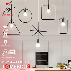 Pendentif décoratif Vintage en métal noir évider diverses formes E27 pour la maison - Product Image 1