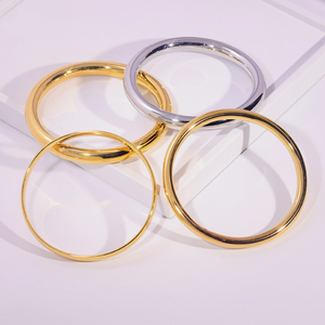 Hot Bán 4Mm 6Mm 8Mm Thép Không Gỉ Tối Giản Vòng Đeo Tay Mịn Phải Đối Mặt Với Rắn Vàng Khóa Đồng Bằng Vòng Tròn Cuff <span class=keywords><strong>Bangle</strong></span> - Product Image 2