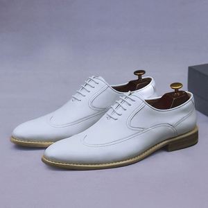 1 1 nouvelles chaussures en cuir Vintage hommes en cuir affaires formelles peau de vache britannique chaussures en cuir à lacets hommes blanc - Product Image 1