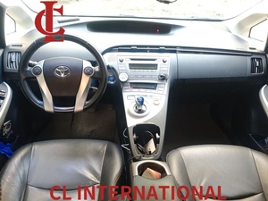 Gran Oferta de Autos Usados y Nuevos, Autos Chinos Más Baratos, Carros Usados y Económicos, <span class=keywords><strong>Prius</strong></span> 2012 1.8L CVT Edición de Lujo, Gasolina, Duradero - Product Image 4