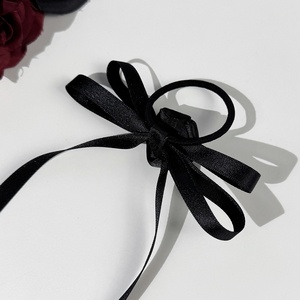 Lazo de Goma para el <span class=keywords><strong>Pelo</strong></span> de Niña con Diseño de Flor de Rosa y Moño, Accesorio Dulce y Versátil para Cola de Caballo Alta, para Niñas - Product Image 5