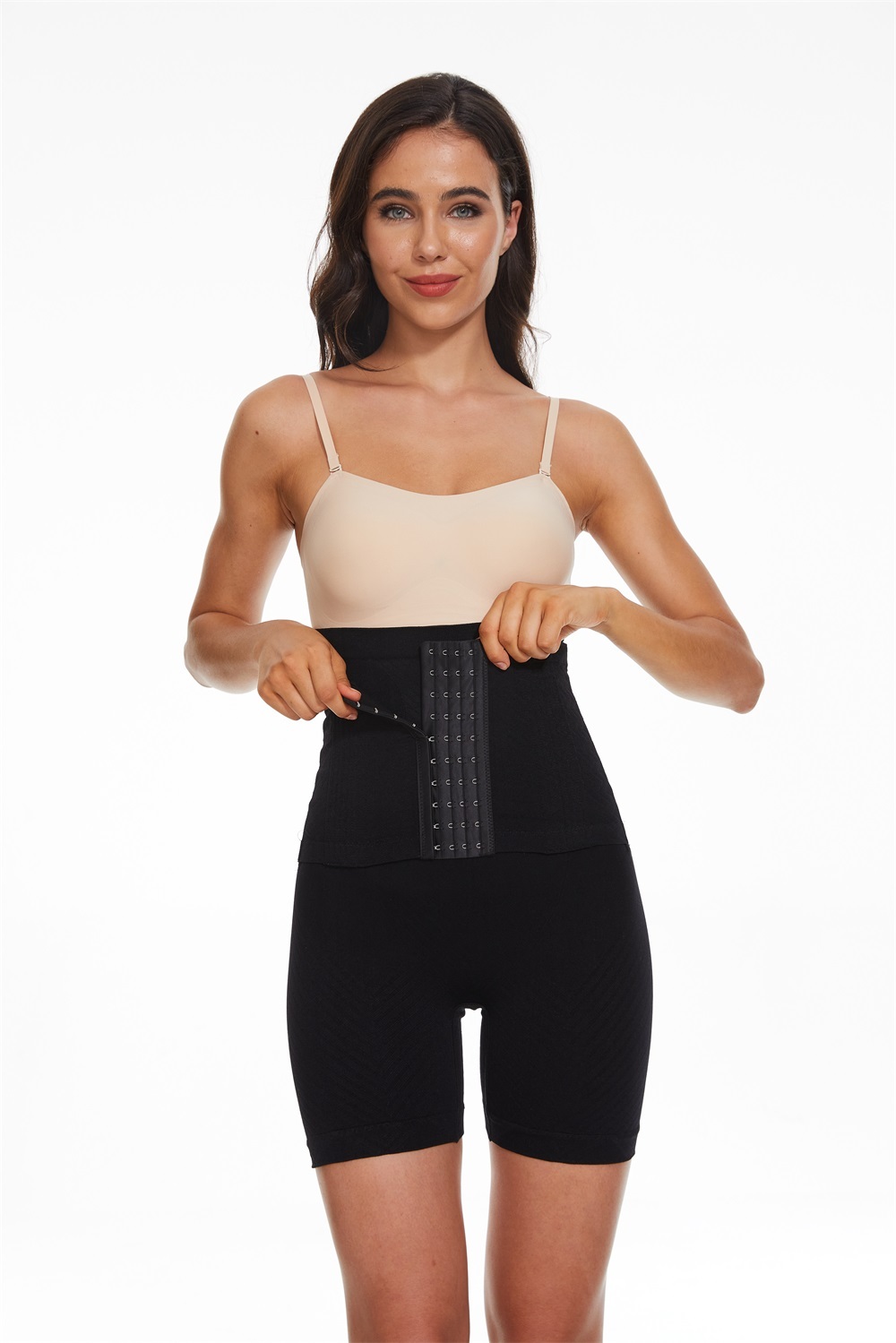 Seamless Brief (823): back view showing seat coverage and shaping construction
