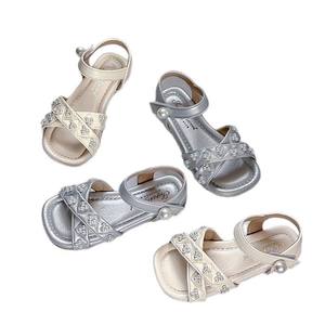 Sandalias de Princesa con Perlas y Diamantes de Imitación para Niñas Fankahao, Verano 2025, Nuevas Sandalias de Playa para Niños con Cierre de Velcro y Suela de TPR - Product Image 5