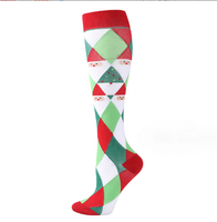 TZ vente en gros chaussettes de Compression d'été 20-30 MMgh motif de Noël gradué infirmière de Noël impression de dessin animé pour la course à pied sport tricoté