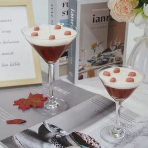 เทียนหอมกลิ่นกาแฟเอสเพรสโซมาร์ตินี่ ดีไซน์หรูหรา บรรจุในกล่องของขวัญสุดฮิต เหมาะสำหรับใช้ในบ้าน โรงแรม สำนักงาน หรือเป็นของขวัญ - Product Image 3