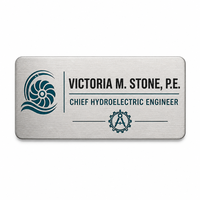 Badge personnalisé ODM en laiton gravé au laser avec fermeture magnétique pour le personnel d'hôtel, les événements professionnels et les conférences