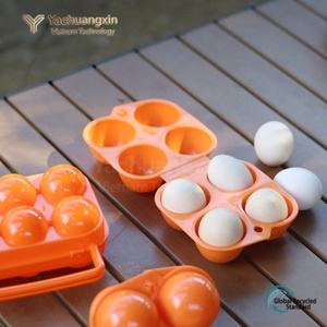 Plateau de rangement pour œufs en plastique orange avec 4 compartiments pour le camping et l'extérieur - Product Image 3