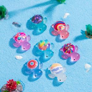 Conception populaire lueur dans l'obscurité coloré <span class=keywords><strong>ciel</strong></span> <span class=keywords><strong>étoilé</strong></span> <span class=keywords><strong>tortue</strong></span> 3D résine Microlandschaft animaux résine moules résine breloques pour la décoration - Product Image 3