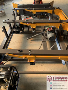 Machine de découpe automatique de verre et de miroir multi-formes avec boîte de vitesses et table de chargement mécanique 380V/220V - Product Image 5