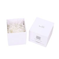 Boîte de cadeau de bougie de bonne qualité personnalisée en usine doublure d'éponge avec gaufrage et emballage de boîte de bougie de qualité de stratification mate