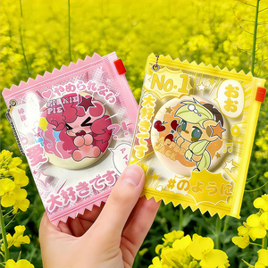 Bolsa de PVC Transparente con Cierre, Estilo Japonés, Colorida, para Guardar Fotografías Kpop, Insignias de Anime, con Llavero - Product Image 1