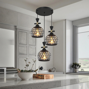 Lampe à Suspension Moderne Rétro en Verre de Fer Noir 220V Petite <span class=keywords><strong>Ampoule</strong></span> en Métal Long <span class=keywords><strong>Fil</strong></span> de Suspension pour Maison Hôtel Restaurant Style Traditionnel - Product Image 2