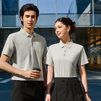 Polo pour hôteliers OEM, blanc classique, coton à fibres longues de qualité supérieure