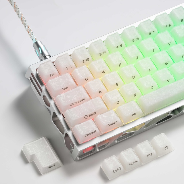 XVX Wholesale Keycaps Gaming PC Keycaps Forged Carbon-Look Crystal Jelly Cherry Profile 126-Key Set for Mechanical Keyboard