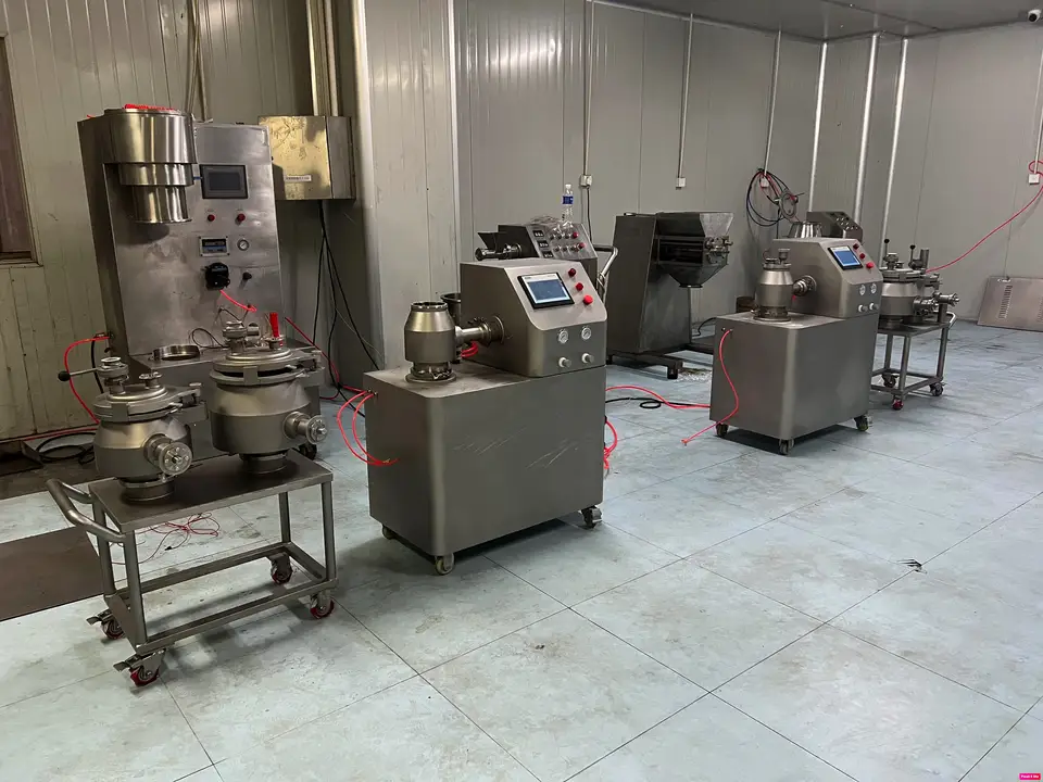 SAIZONER Mixer Granulator - SAIZONER Mixer Granulator - Shree Bhagwati Machtech 