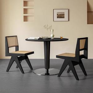 Silla de comedor de ratán y madera maciza con respaldo y reposabrazos, silla de ocio negra en forma de K para uso doméstico - Product Image 2