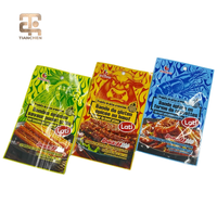 Sachet d'emballage imprimé en héliogravure BOPP/VMCPP, résistant à l'humidité, scellé sur trois côtés, avec trou de suspension pour les snacks épicés en bâtonnets