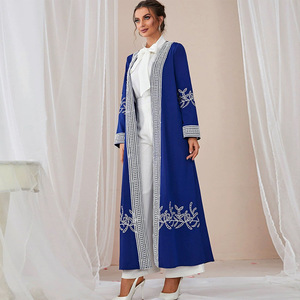 Cardigan à lacets patchwork brodé à manches longues robe longue Abaya femmes robe musulmane - Product Image 5