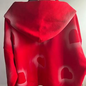 เสื้อฮู้ดคู่รักพิมพ์ลาย DTG ทรงโอเวอร์ไซส์ สไตล์วินเทจ สำหรับวันวาเลนไทน์  แบบซิป  ผ้าฝ้าย 100% กันลม  ทรงบ็อกซี่  สำหรับผู้ชายและผู้หญิง - Product Image 6