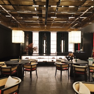 <span class=keywords><strong>Lampadario</strong></span> Moderno Bianco a Tamburo per Ristorante con Paralume <span class=keywords><strong>in</strong></span> <span class=keywords><strong>Tessuto</strong></span>, Lampada a Sospensione Regolabile a LED con Garanzia di 10 Anni per Hall di Hotel - Product Image 3