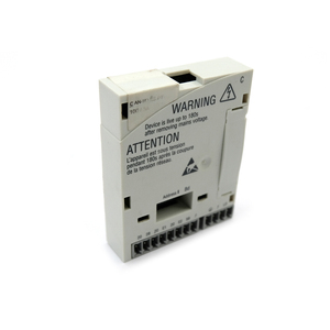 Nouveau variateur de fréquence Lenze E82ZAFCC100 16257037 16896152 16628434 13721684 E70ACMDE0104SA2ETR - Product Image 3