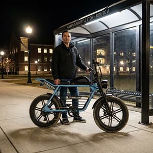 Dört Mevsim Yüksek Görünürlüklü, LED Farlı, Şehir İçi Elektrikli Bisiklet, Kampüs Gece Servis Yolları için Uygun - Product Image 1