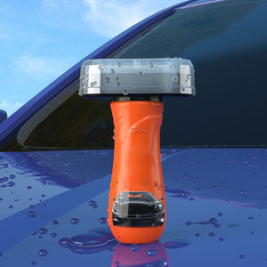 Repelente de Lluvia para Parabrisas de Coche, Altamente Eficiente y Duradero, Limpiador de Vidrio Impermeable, Esponja Limpiadora - Product Image 4