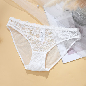 Mutandine da Donna Romantiche Floreali Senza Cuciture in Pizzo Biancheria Intima Sexy per Adulti - Product Image 5