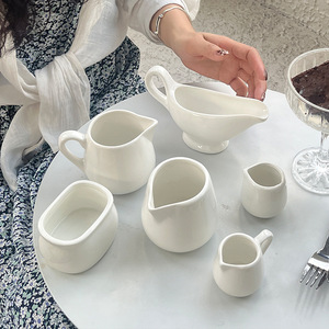 Luxus Heilung Aroma therapie Entspannungs glas Weißes Porzellan Restaurant Geschirr Kleiner Milch kännchen Keramik Milch kännchen Ohne Griff - Product Image 2