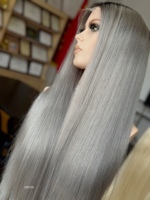 SHY 13x5 HD Lace Front Wig Cheveux Humains Bruts Raides Raie Réaliste Vente en Gros Option Médicale Pré-épilée OEM ODM