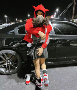 Uomo donna Hip Hop felpe <span class=keywords><strong>con</strong></span> <span class=keywords><strong>cappuccio</strong></span> taglio orlo grezzo felpe <span class=keywords><strong>con</strong></span> <span class=keywords><strong>cappuccio</strong></span> in cotone Streetwear <span class=keywords><strong>felpa</strong></span> <span class=keywords><strong>con</strong></span> <span class=keywords><strong>cappuccio</strong></span> stampa 3d ritagliata Unisex personalizzata <span class=keywords><strong>con</strong></span> <span class=keywords><strong>corna</strong></span> - Product Image 3