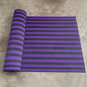 Tapis de sol de voiture personnalisés en PVC de luxe, ensemble complet de tapis de sol de voiture avec épaisseur et motif personnalisables, accessoires intérieurs haut de gamme - Product Image 4