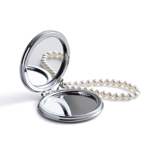 Miroir pliable rond recouvert de tissu avec chaîne en fausses perles, mini miroir de maquillage portable de poche, logo personnalisé - Product Image 4