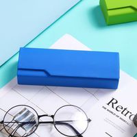Étui à lunettes rigide en cuir PU multicolore avec logo personnalisé, fabriqué à la main, boîte de rangement pour lunettes optiques, usine Xinhe Shengfu