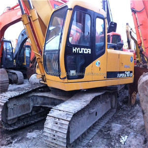 Excavateur sur pneus Hyundai R210 R200 d'occasion avec moteur central, boîte de vitesses et composants de pompe à vendre en Corée du Sud - Product Image 3