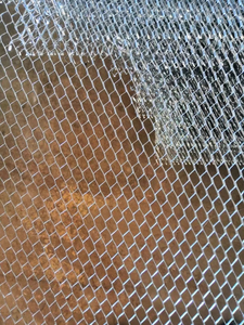Malla Metálica Galvanizada de 27 Pulgadas x 96 Pulgadas, 2.5 Libras, Malla de Estuco Perforada y Expandida para Aplicaciones en Paredes Exteriores - Product Image 5