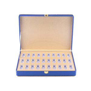 Boîte à parfum personnalisée en bois laqué, faite à la main, avec insert en mousse élégant, pressée à la main, en coton blanc, pour femme, style mondial, avec insert en forme de boule. - Product Image 4