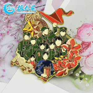 Distintivo Commemorativo Personalizzato con <span class=keywords><strong>Nome</strong></span> Cinese, Foto di Famiglia, Alta Qualità, Metallo 3D con Smalto Morbido - Product Image 1