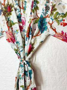 Bata Kimono de Algodón Estampada a Mano: Chaqueta Ligera Azul Estilo Boho para Invierno con Cinturón, Venta al por Mayor - Product Image 5